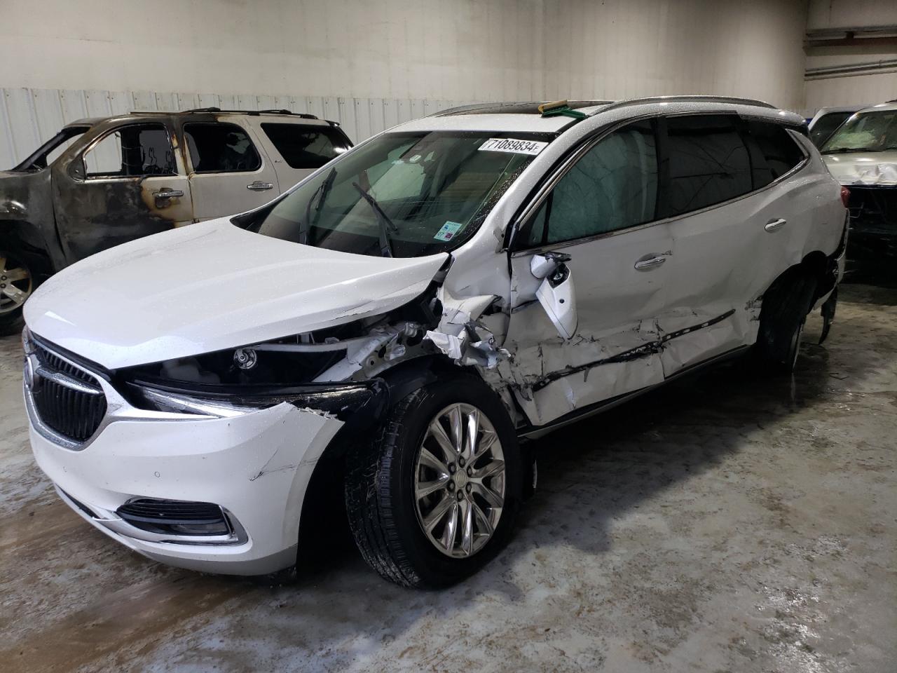 5GAERCKW2KJ134571 2019 BUICK ENCLAVE - Image 1