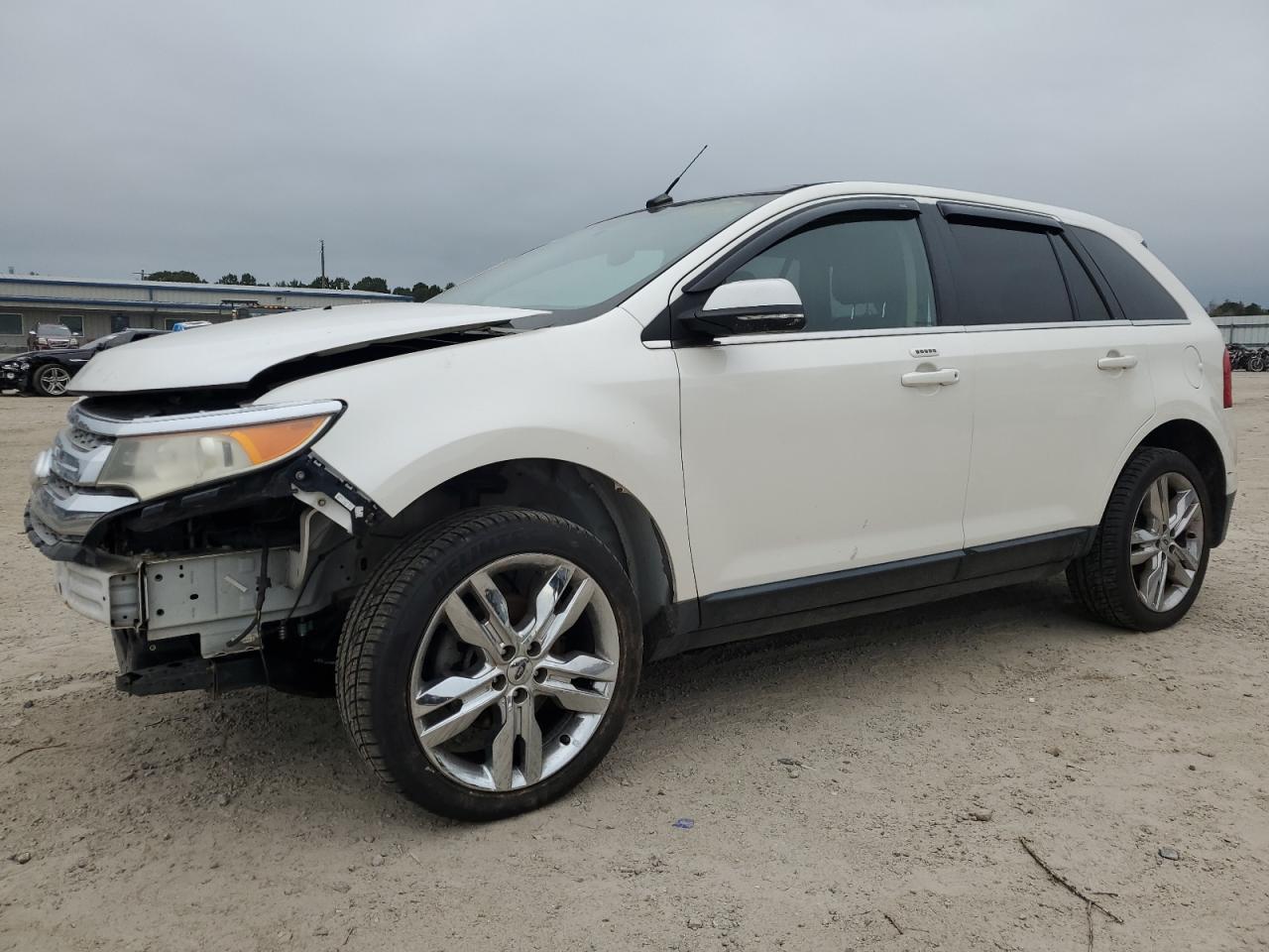 VIN 2FMDK4KC9DBB04318 2013 FORD EDGE no.1