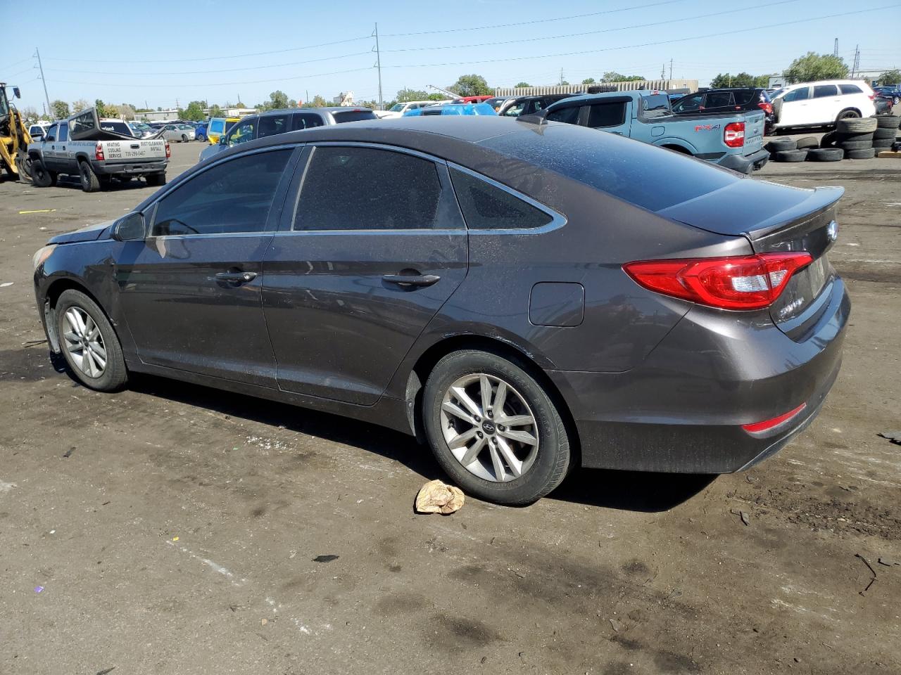 2015 Hyundai Sonata - Image 2