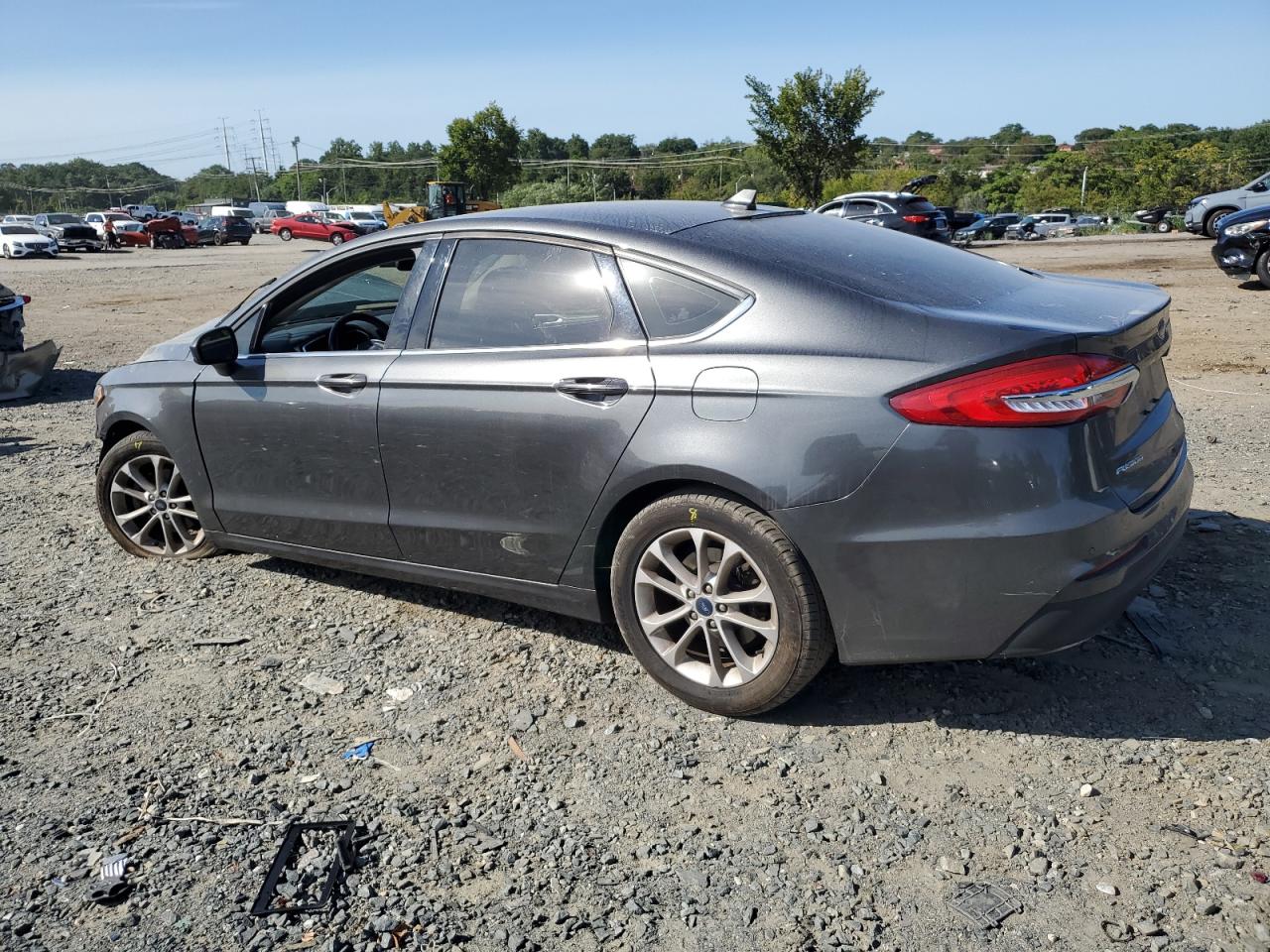 3FA6P0HD9LR101769 2020 FORD FUSION - Image 2