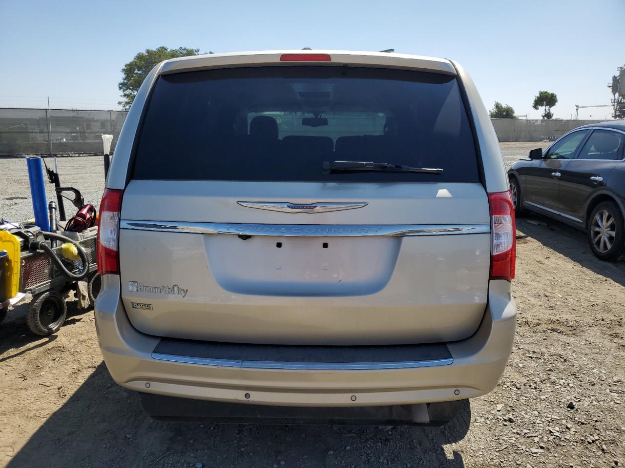 2C4RC1BG8ER460258 2014 Chrysler Town & Country Touring