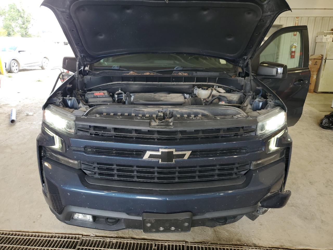 2019 Chevrolet Silverado K1500 Rst VIN: 3GCUYEED0KG139644 Lot: 72774984