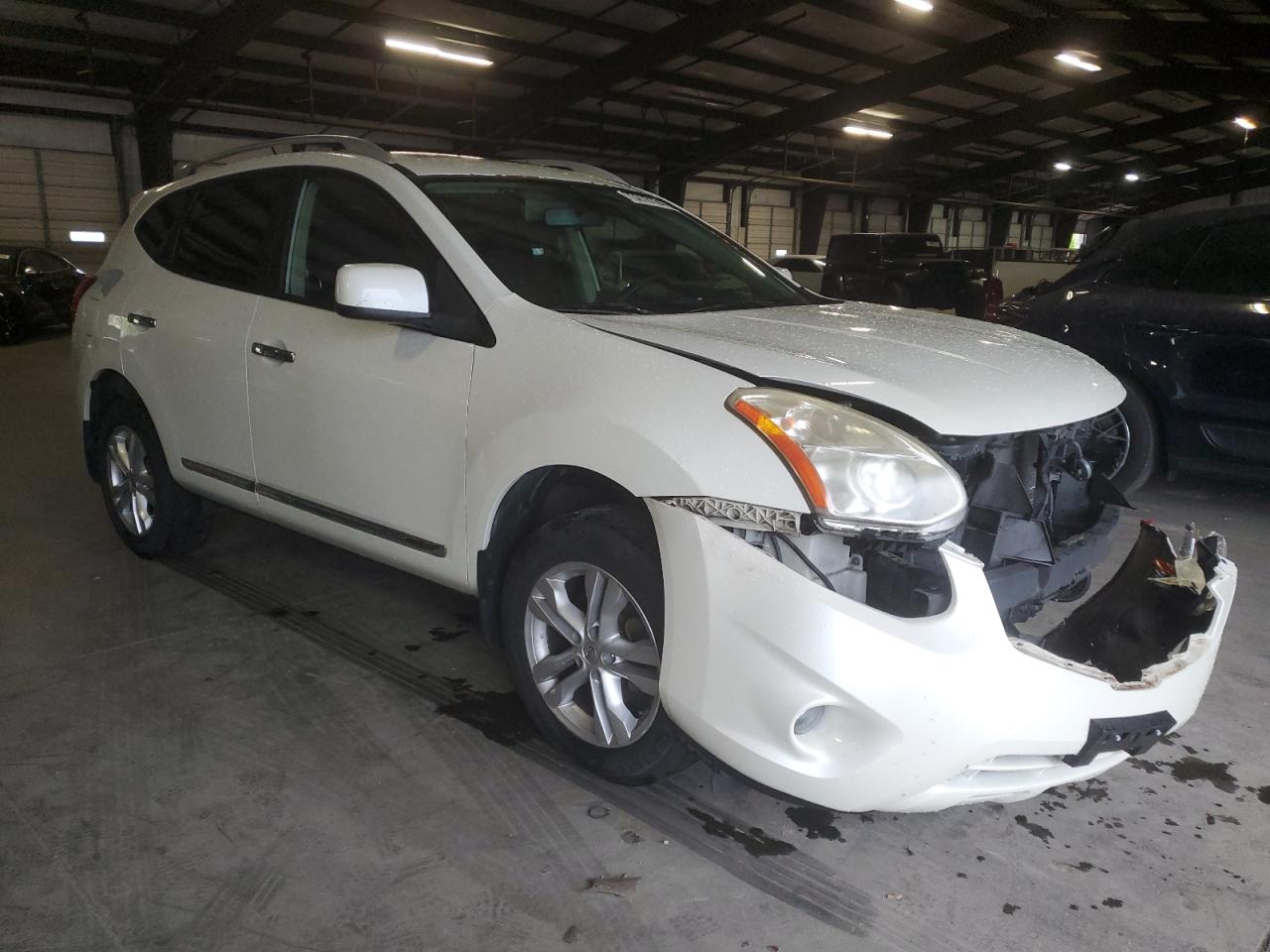 2013 Nissan Rogue - Image 4