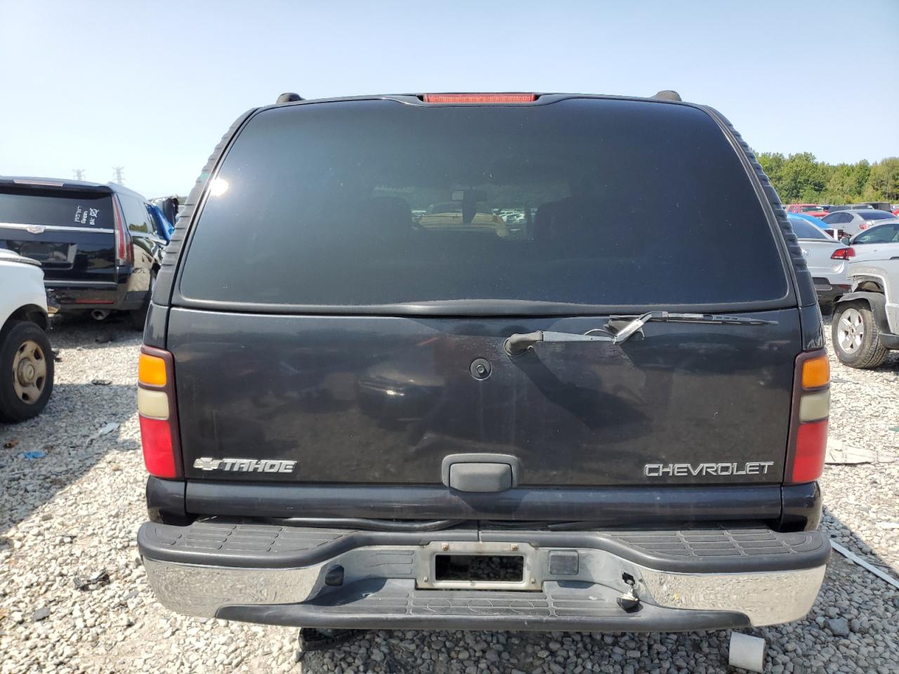 2004 Chevrolet Tahoe C1500 VIN: 1GNEC13Z74R135885 Lot: 70202754