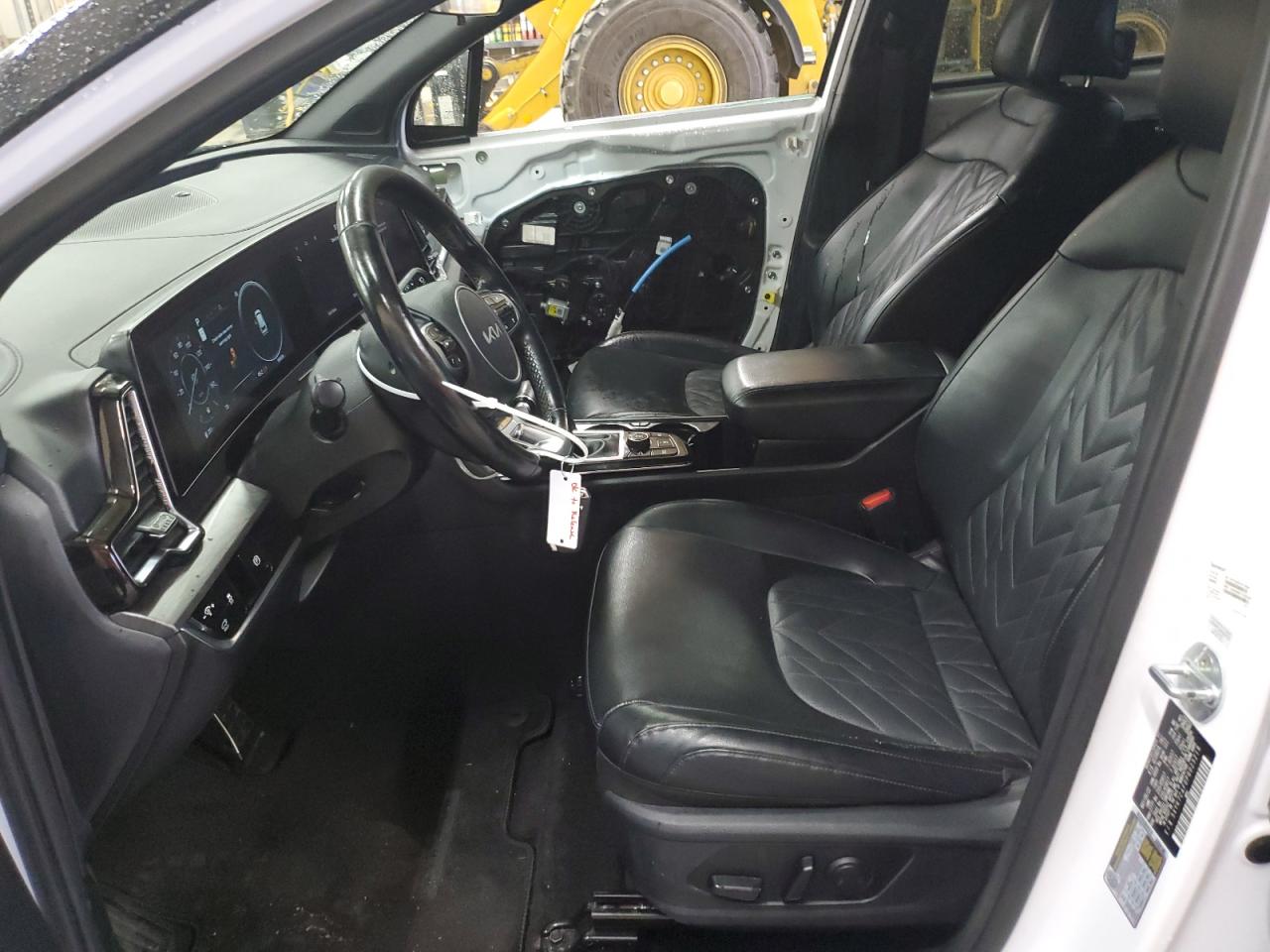 2023 Kia Sportage - Image 7
