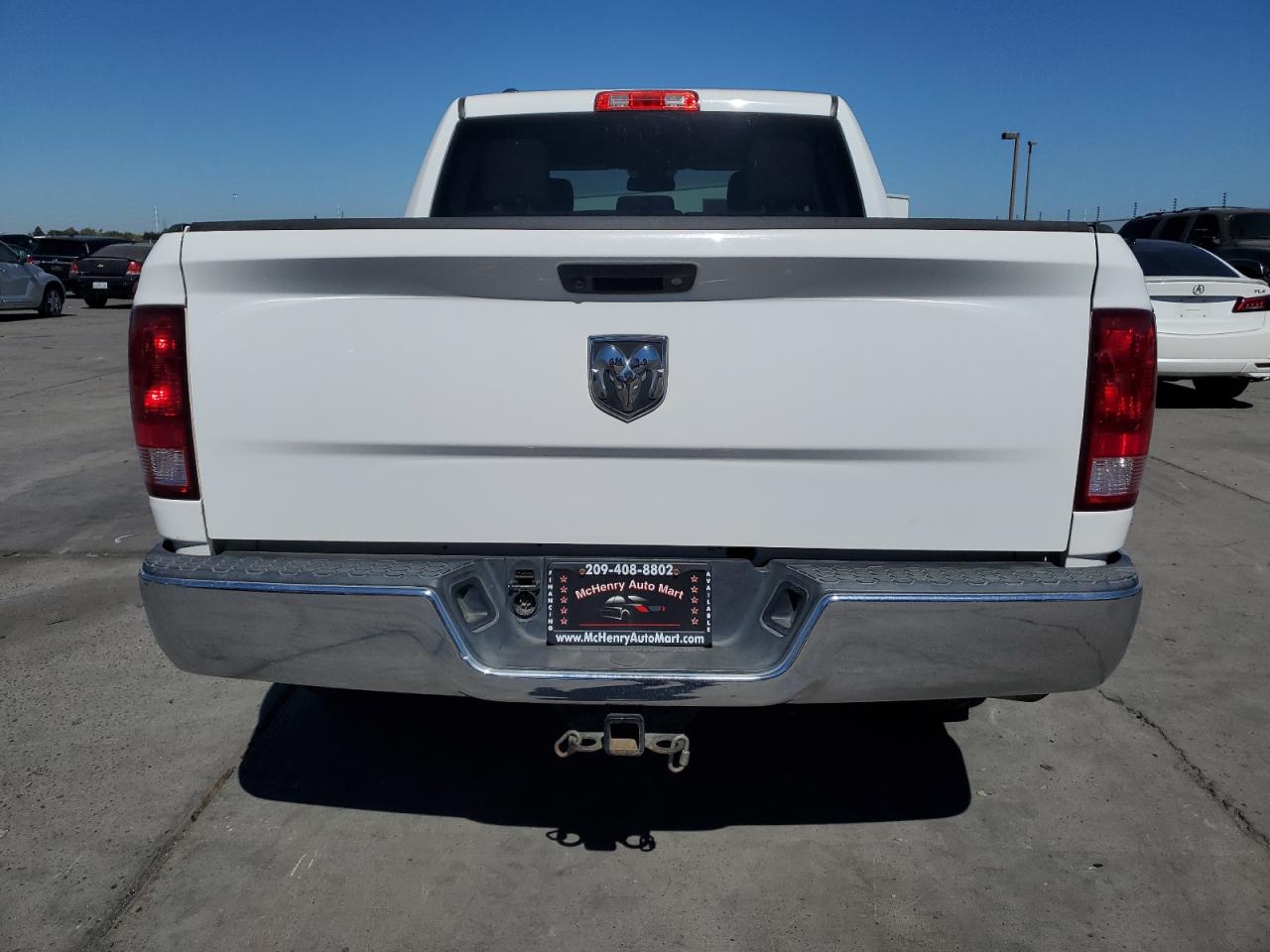 1C6RR6KM3JS280557 2018 Ram 1500 St