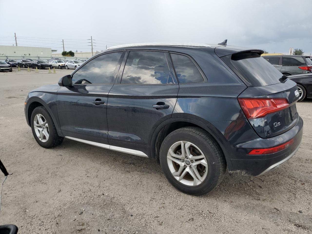 2018 Audi Q5 Premium VIN: WA1ANAFY9J2021082 Lot: 71970724