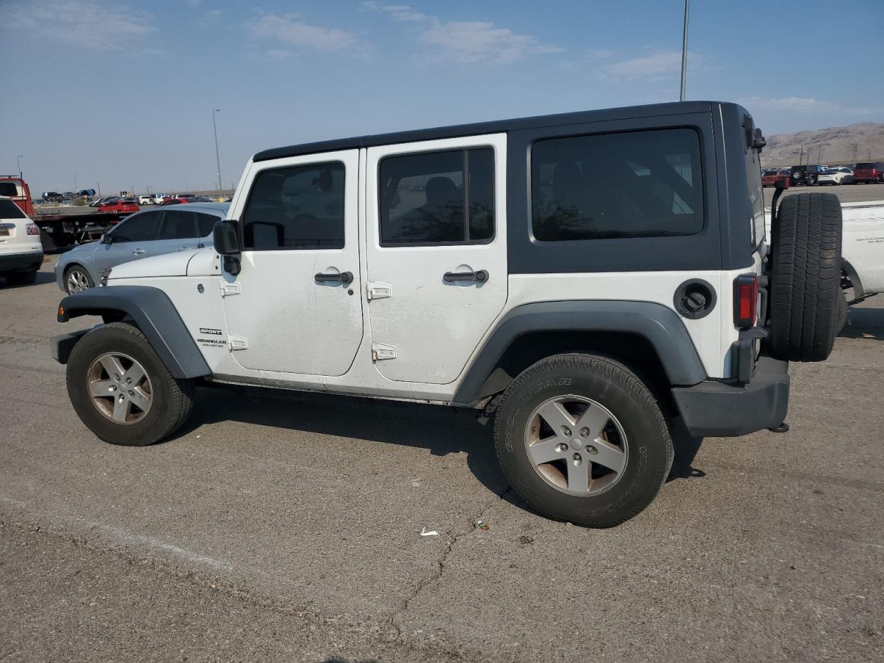 1C4HJWDG9GL235807 2016 JEEP WRANGLER - Image 2