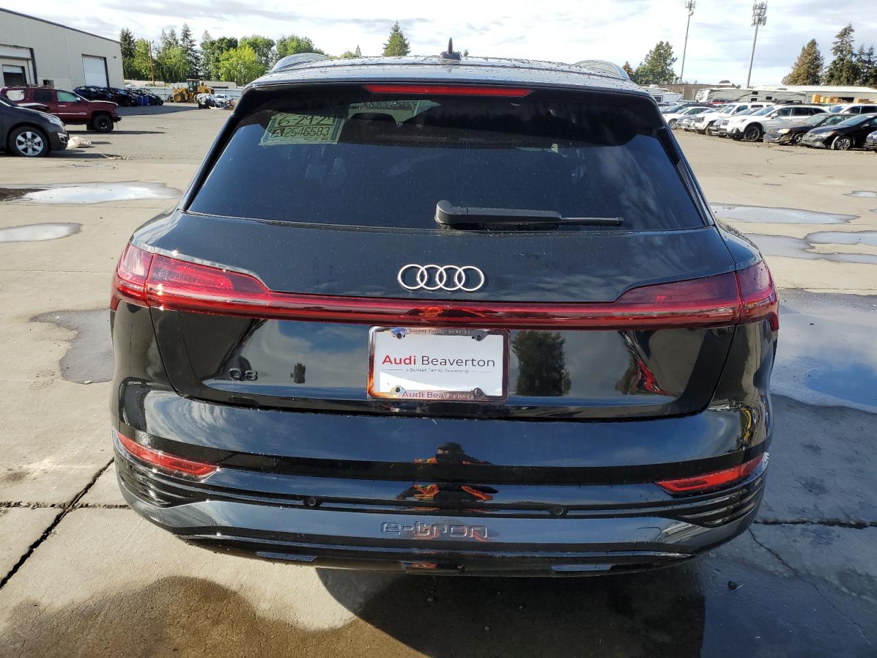 2024 Audi Q8 E-Tron Premium Plus VIN: WA15AAGE2RB033152 Lot: 67158044