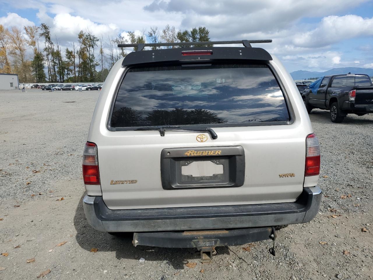 1997 Toyota 4Runner Limited VIN: JT3HN87R1V0112860 Lot: 72623574