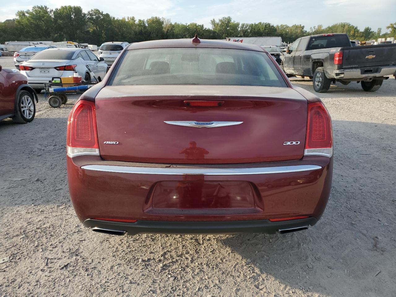 2C3CCARG9GH305274 2016 Chrysler 300 Limited