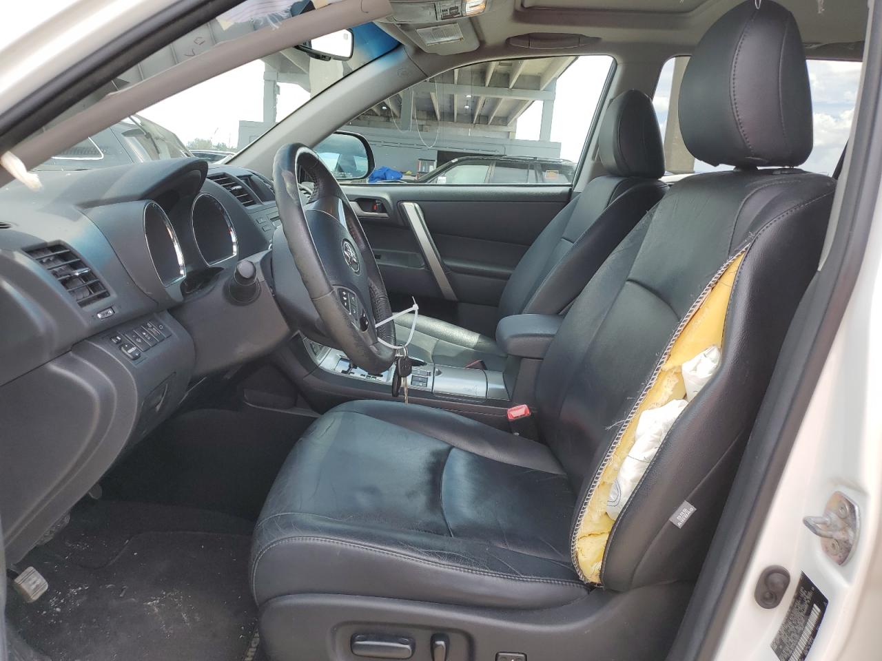 2011 Toyota Highlander Base VIN: 5TDBK3EH1BS081657 Lot: 71403774