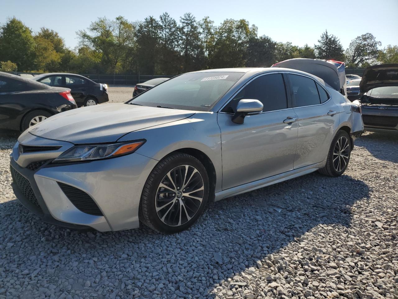 4T1B11HK9JU148316 2018 TOYOTA CAMRY - Image 1