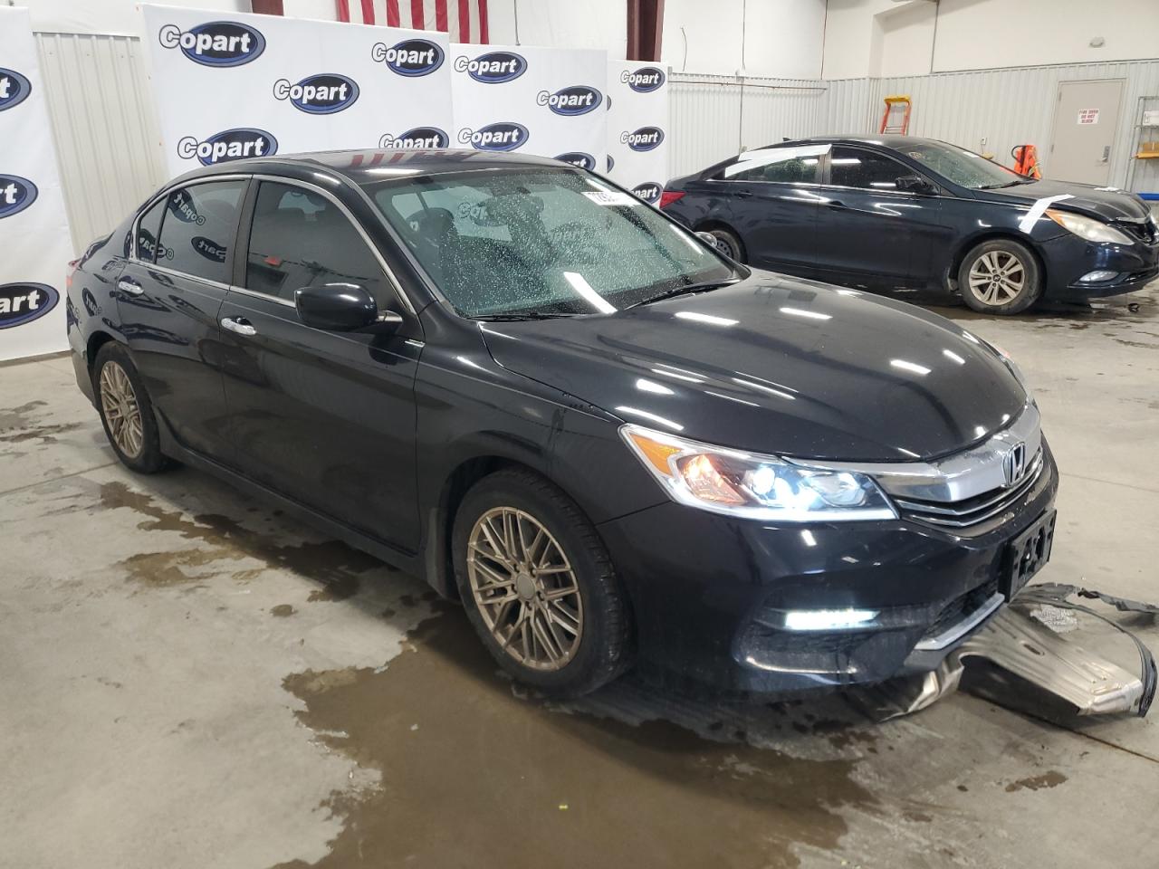 2017 Honda Accord - Image 4