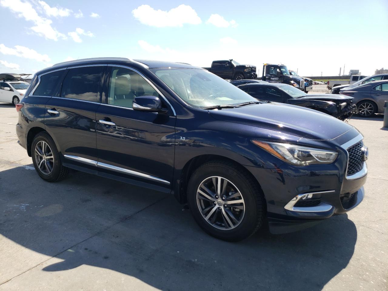2020 Infiniti QX60 - Image 4