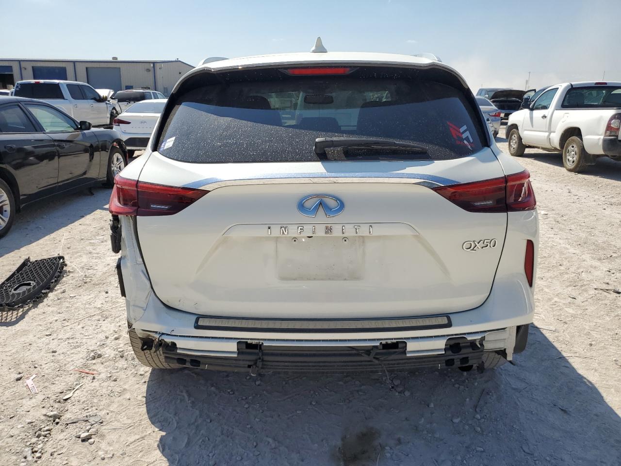 3PCAJ5M14KF115237 2019 Infiniti Qx50 Essential