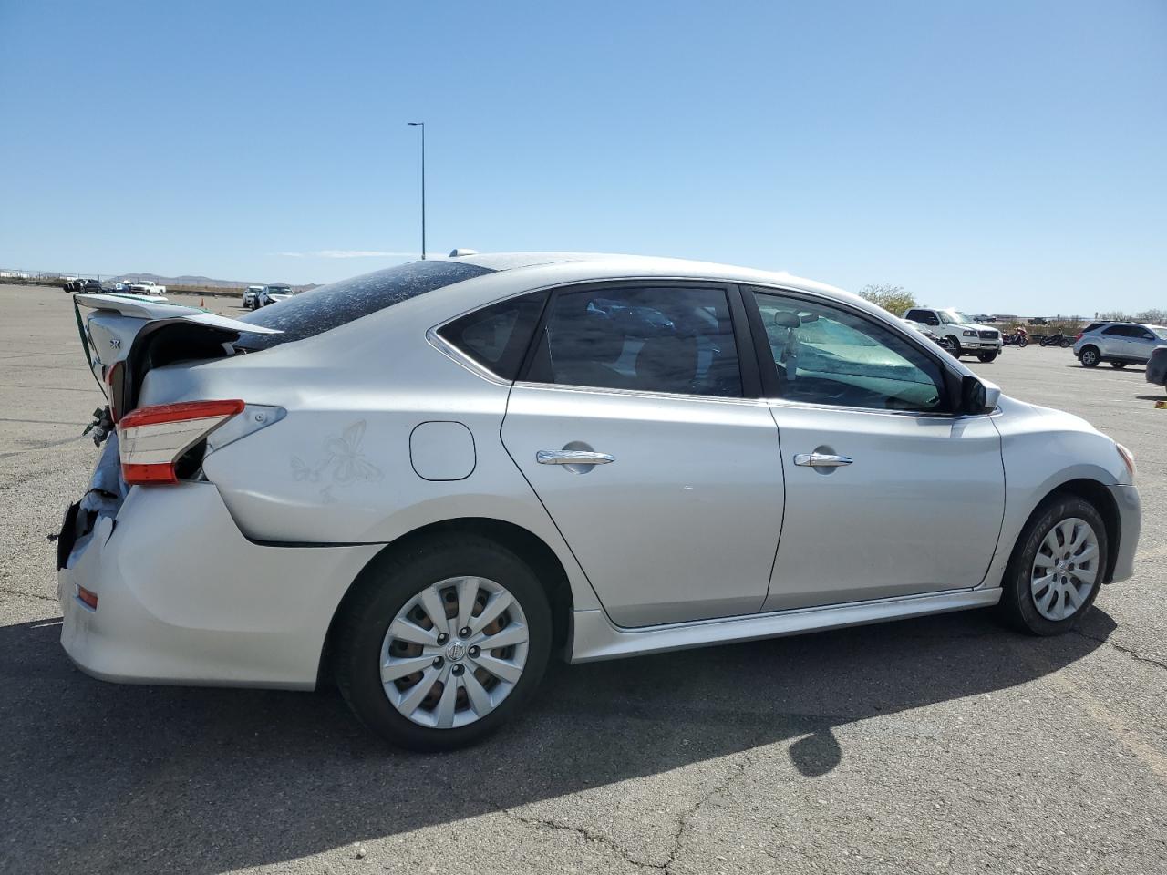 2014 Nissan Sentra - Image 3