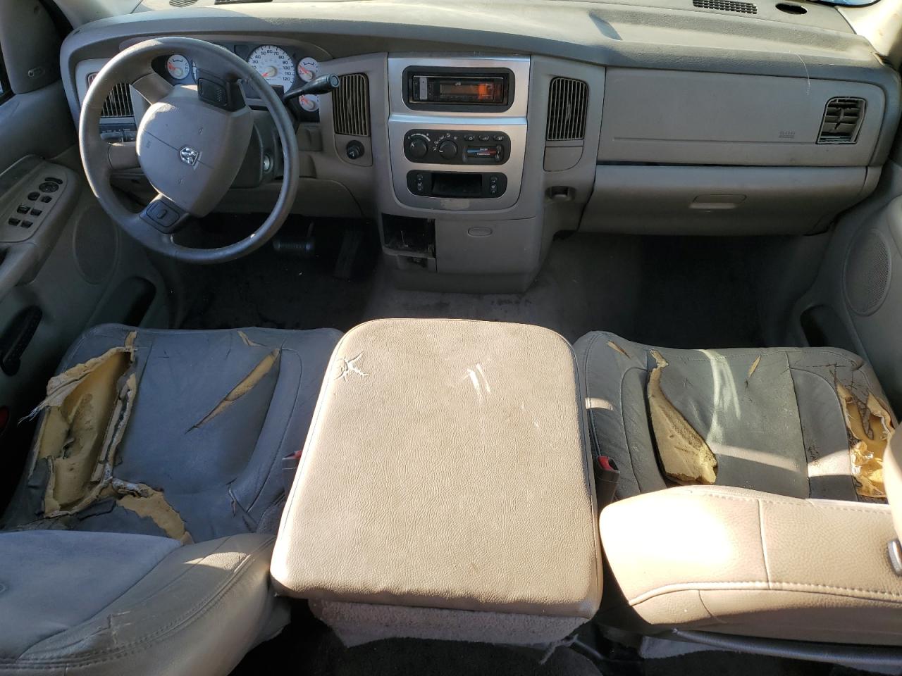 2004 Dodge RAM - Image 8