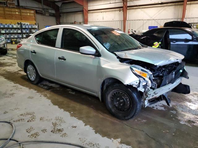  NISSAN VERSA 2017 Silver