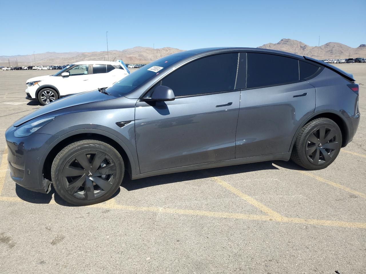 5YJYGDEE3LF016662 2020 TESLA MODEL Y - Image 1