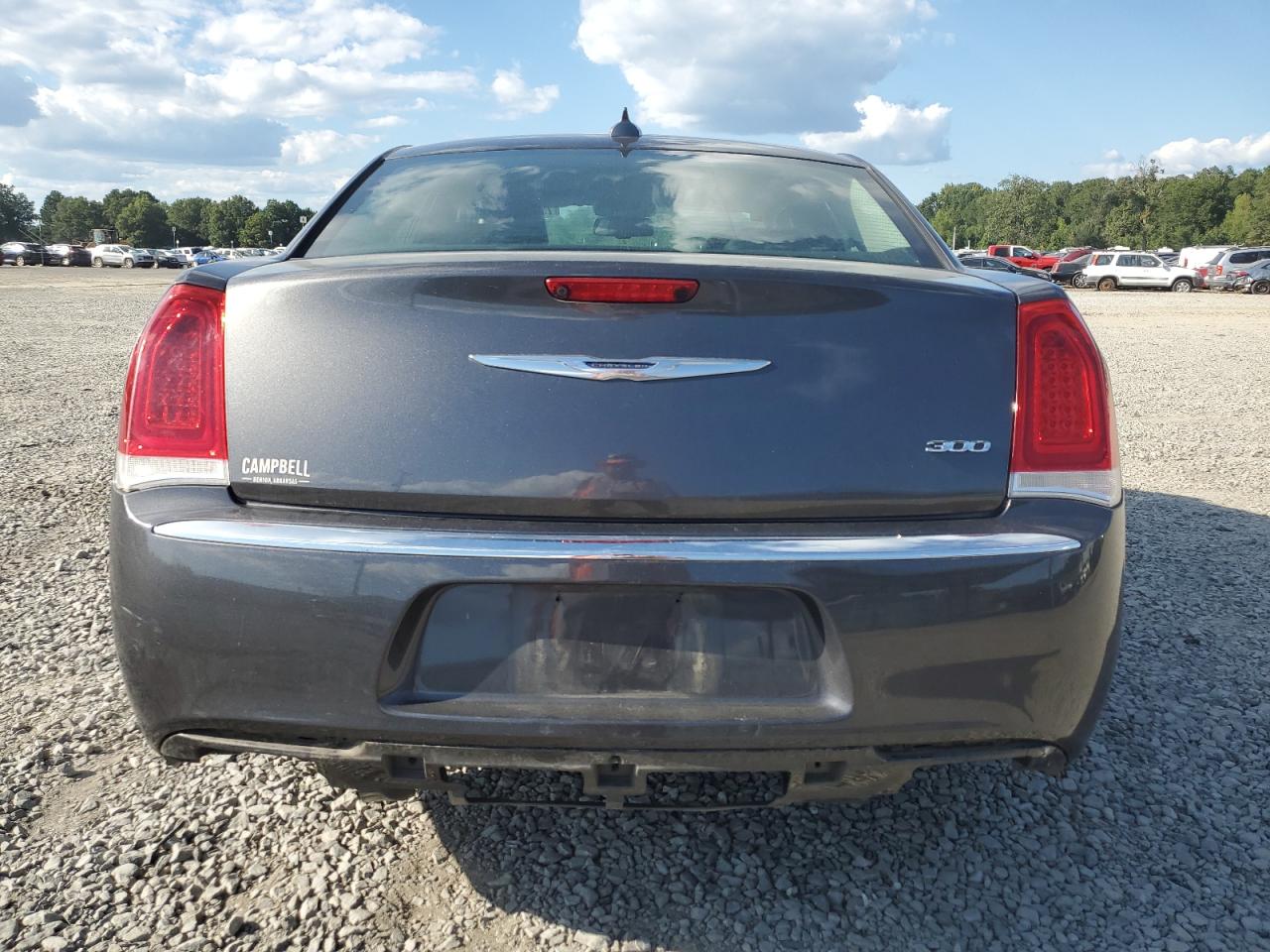 2C3CCAAGXJH130150 2018 Chrysler 300 Touring