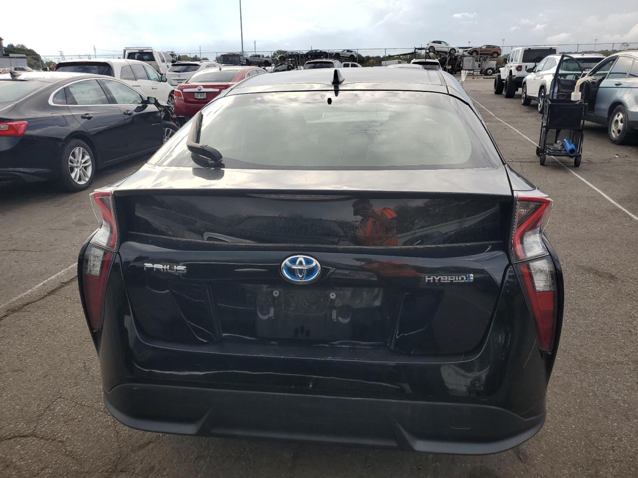 VIN JTDKARFU3G3003908 2016 TOYOTA PRIUS no.6