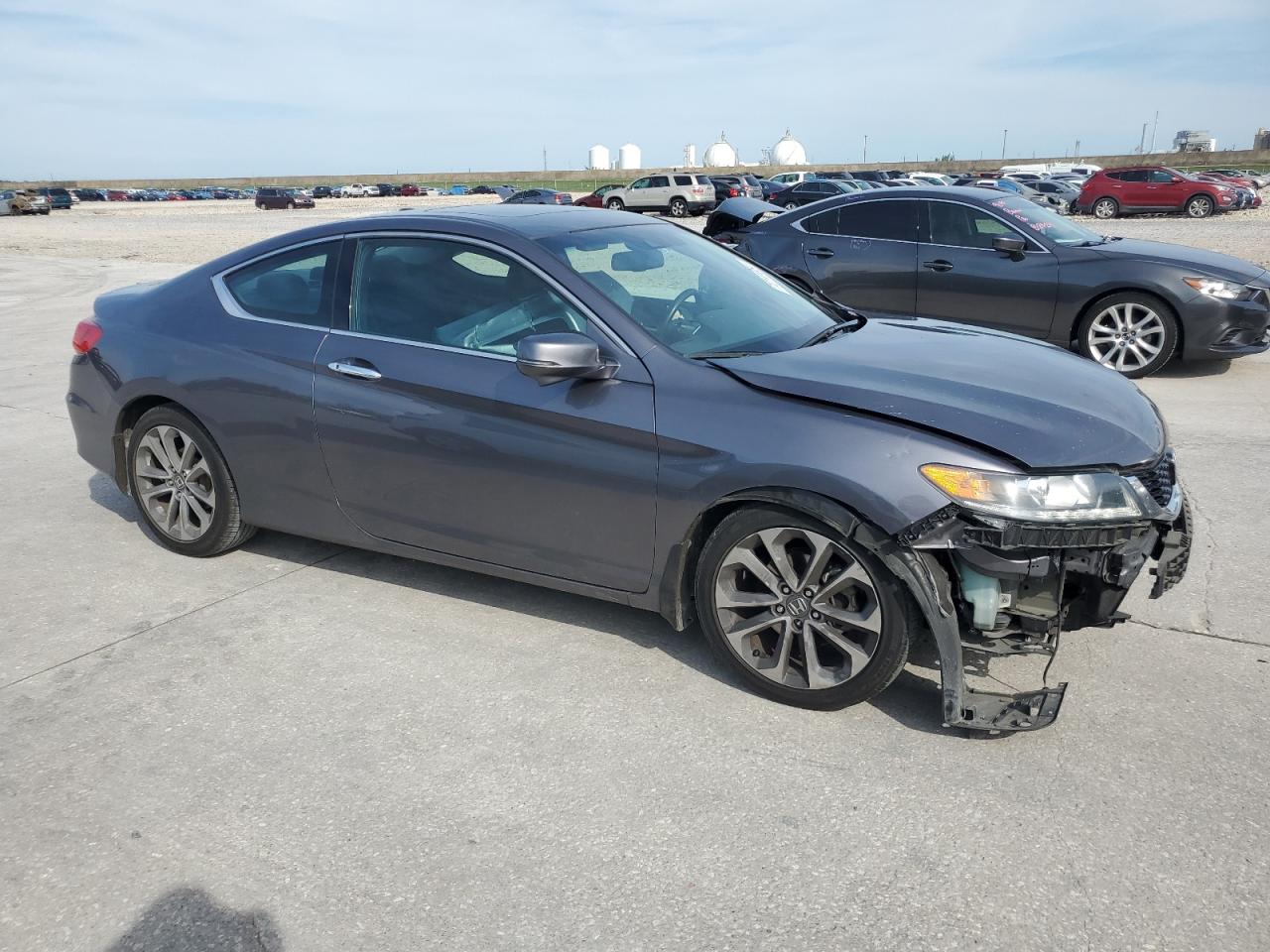 2015 Honda Accord Exl VIN: 1HGCT2B85FA002852 Lot: 70141084