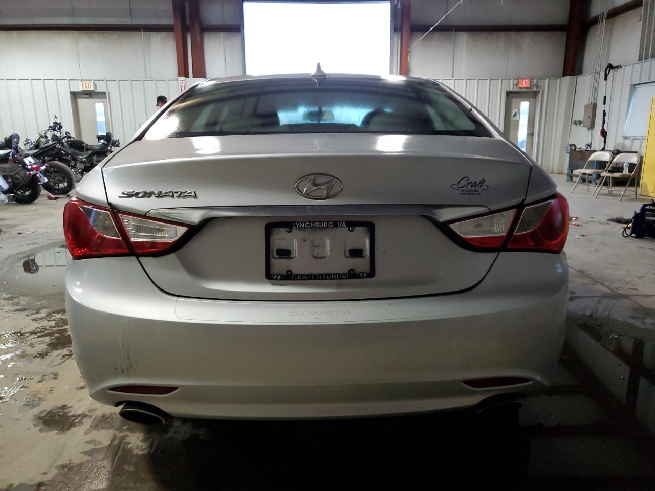 5NPEC4AC5DH556813 2013 Hyundai Sonata Se