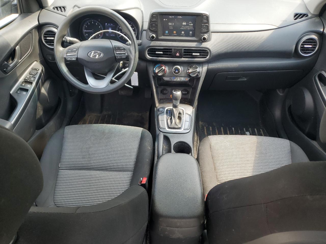 KM8K12AA0MU603243 2021 Hyundai Kona Se