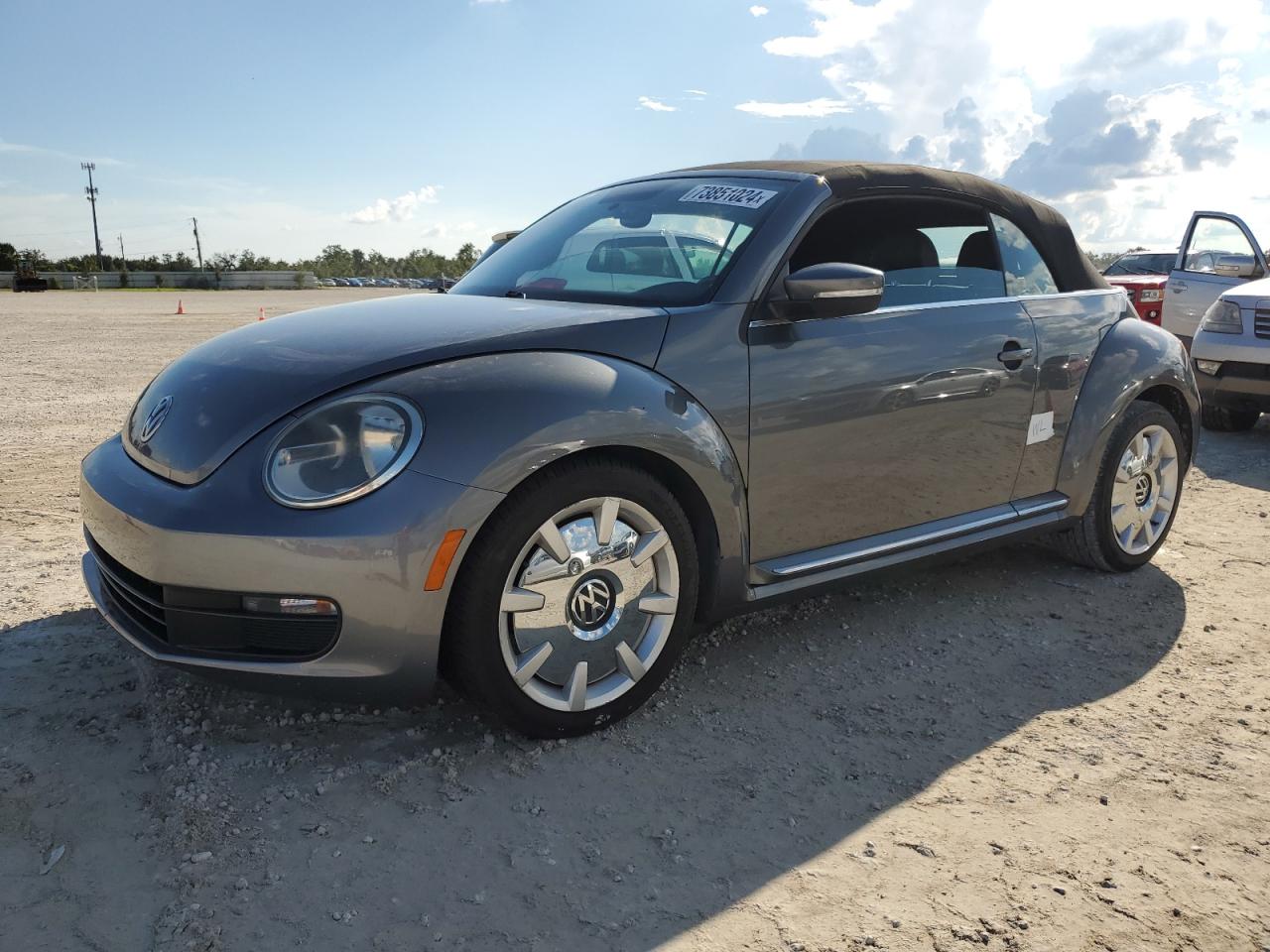 2013 Volkswagen Beetle - Image 1