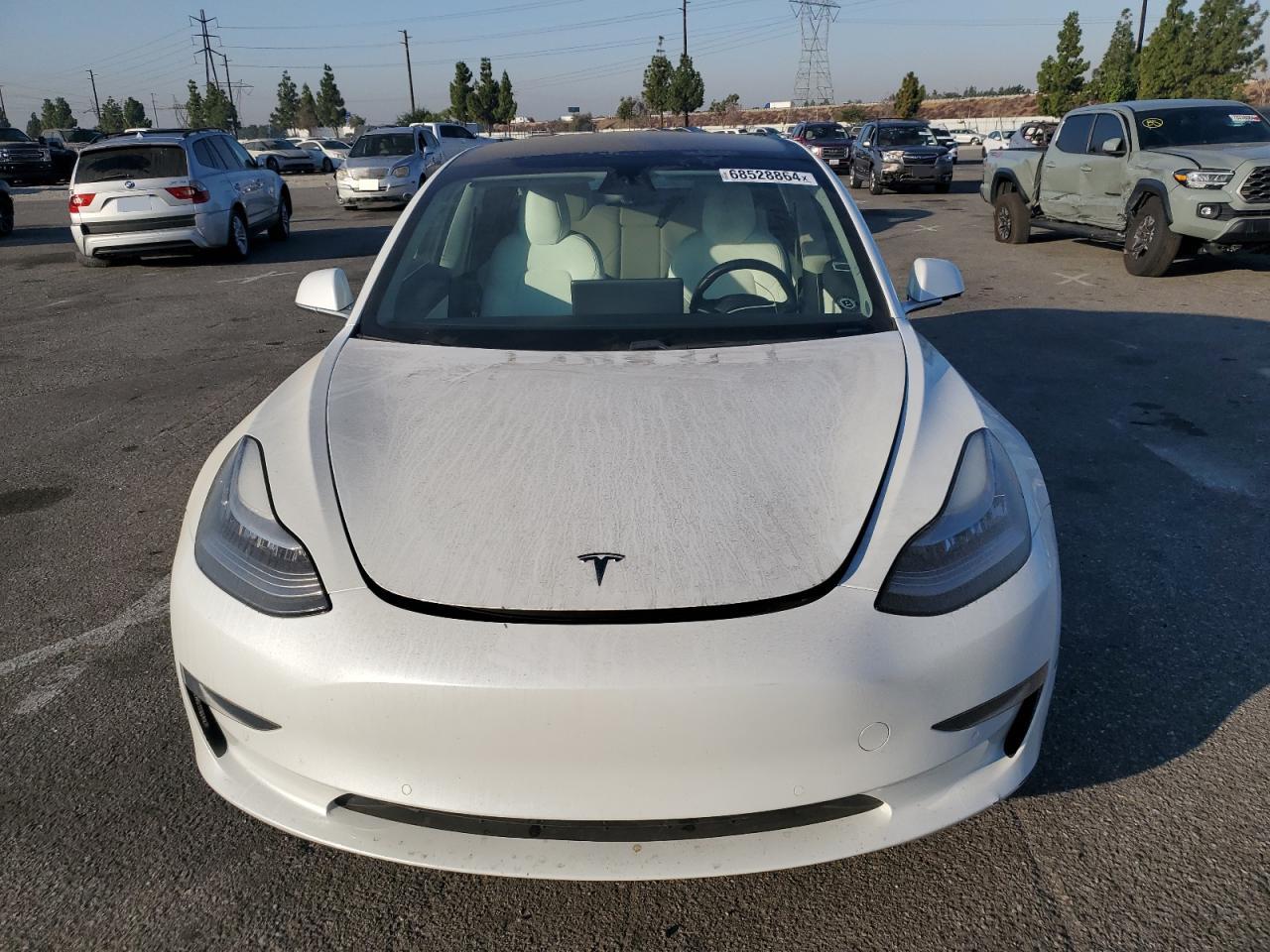 5YJ3E1EBXKF494614 2019 Tesla Model 3