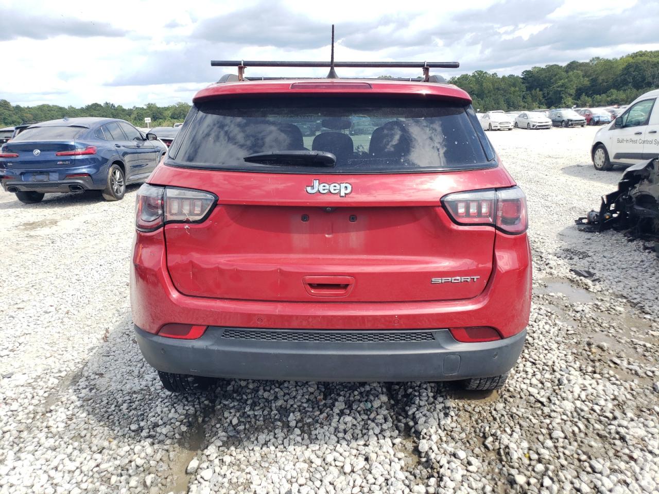 3C4NJCAB5JT339409 2018 Jeep Compass Sport