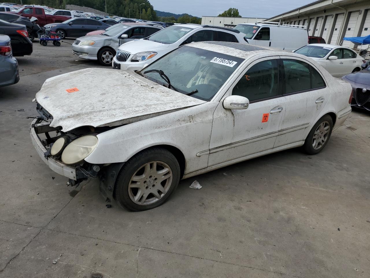 2005 Mercedes-Benz E 320 Cdi for Sale in Louisville, KY - Front End