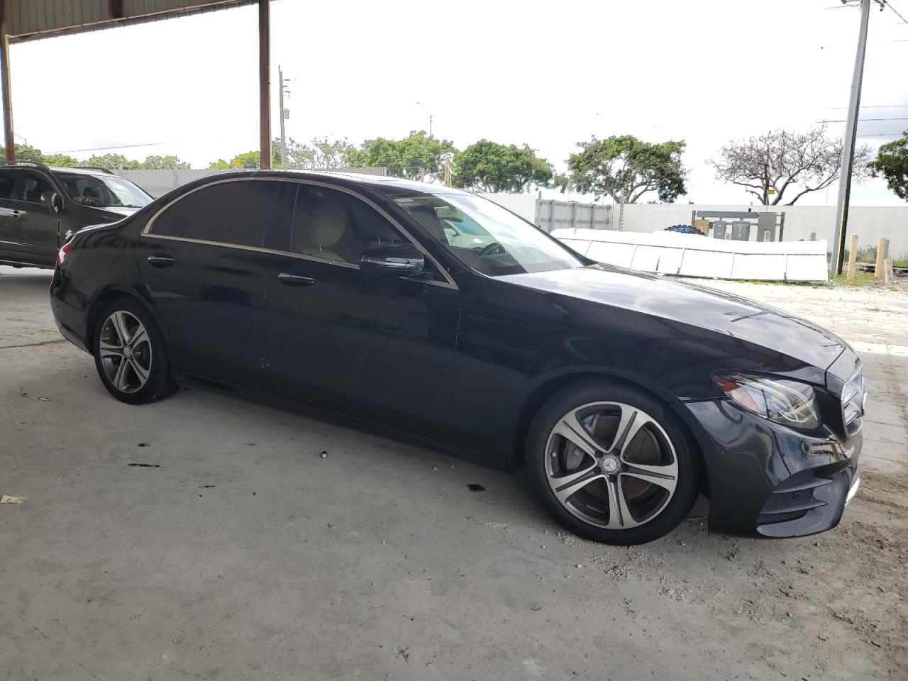 2017 Mercedes-Benz E-klasse - Image 4