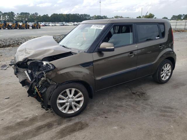 2013 Kia Soul +