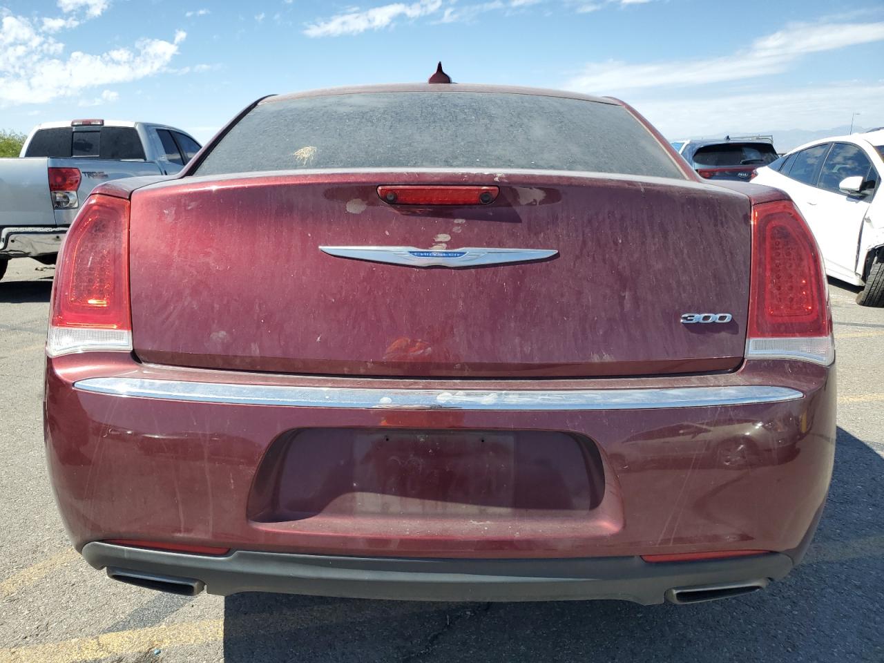 2019 Chrysler 300 Limited VIN: 2C3CCAEG4KH577522 Lot: 72258414