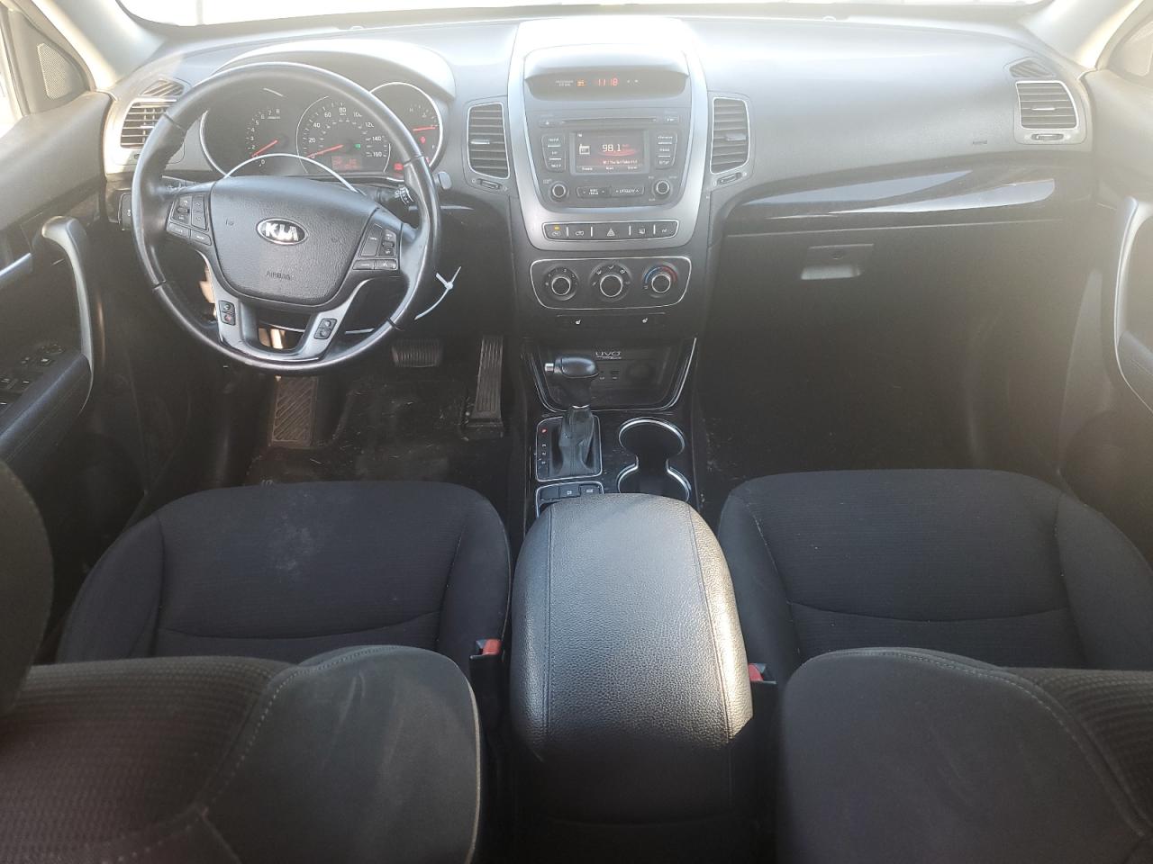 5XYKTCA69FG597673 2015 Kia Sorento Lx