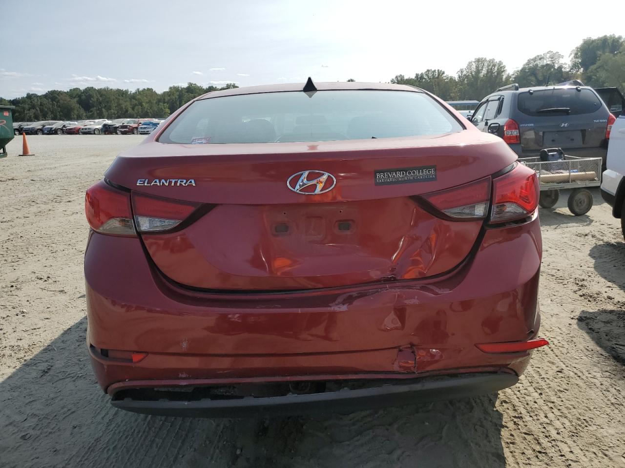 5NPDH4AEXGH694348 2016 Hyundai Elantra Se