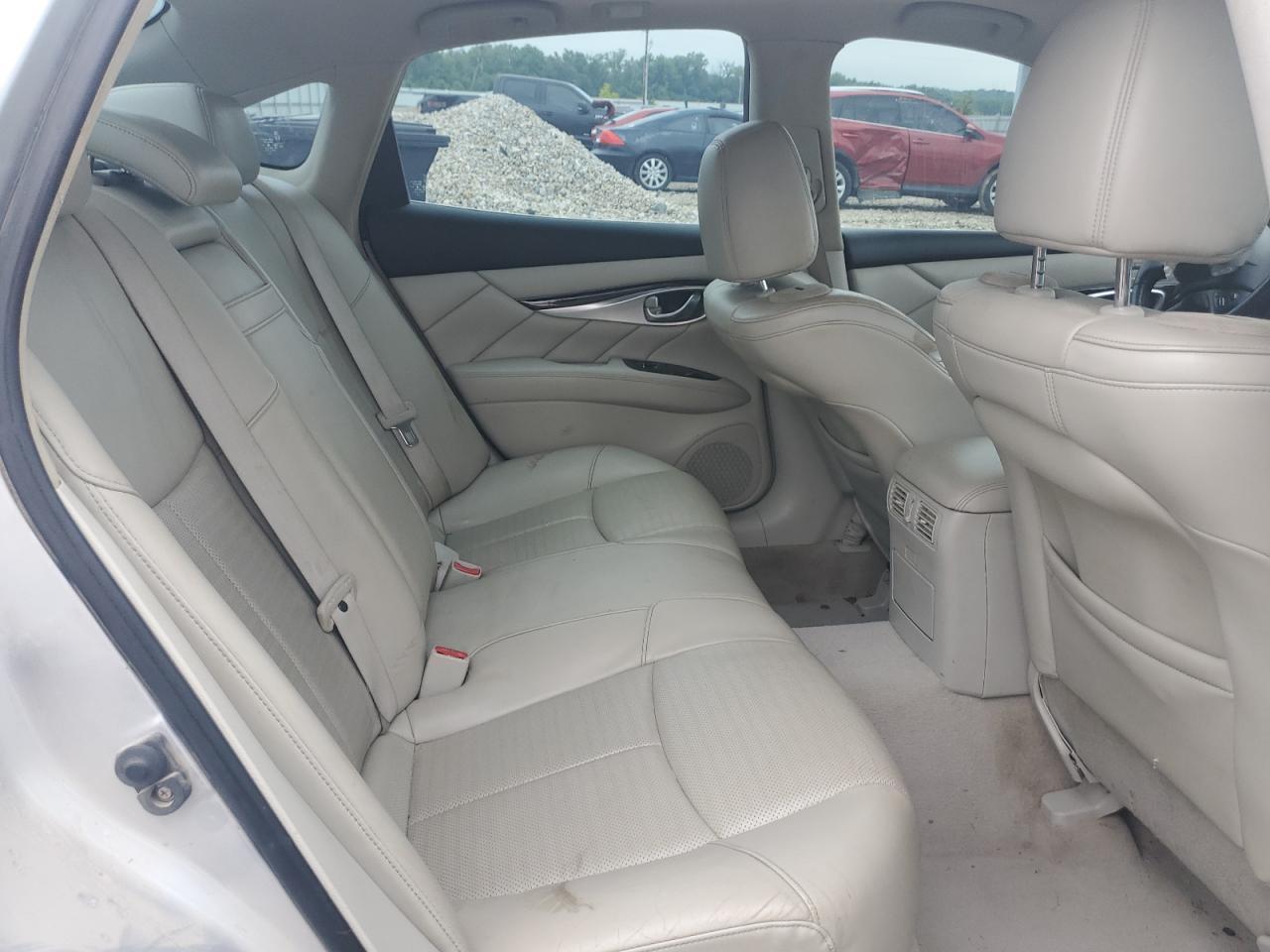 JN1AY1AP5CM530253 2012 Infiniti M56