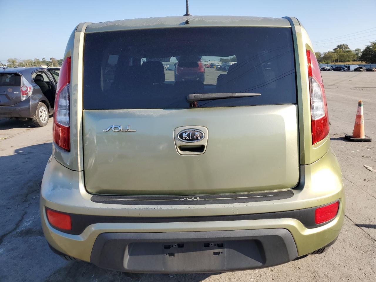 KNDJT2A51C7421741 2012 Kia Soul