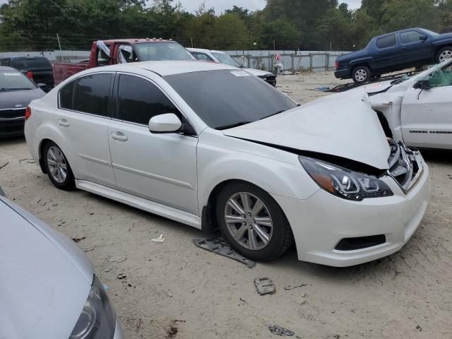  SUBARU LEGACY 2012 Білий