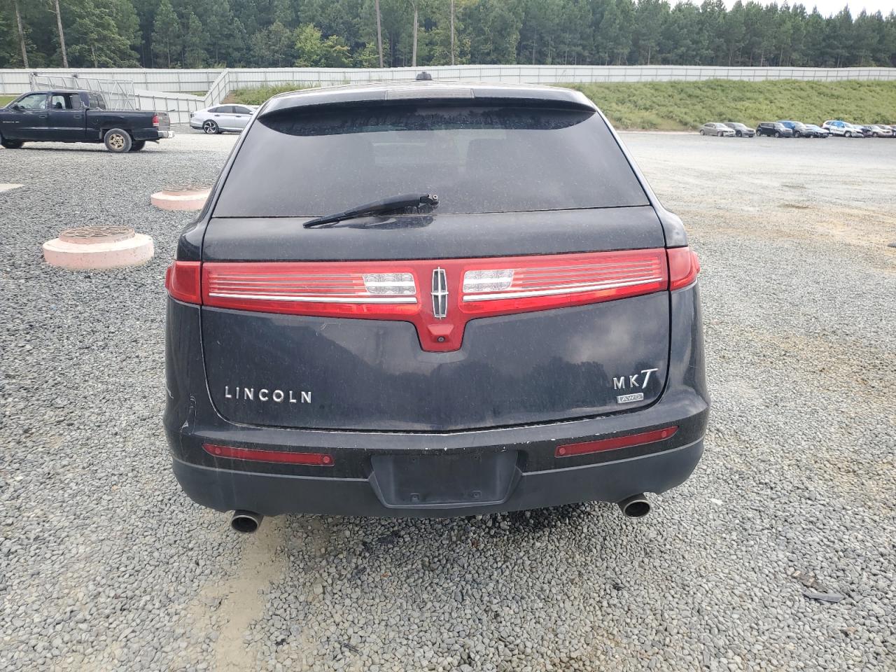 2014 Lincoln Mkt VIN: 2LMHJ5NKXEBL57795 Lot: 71391524