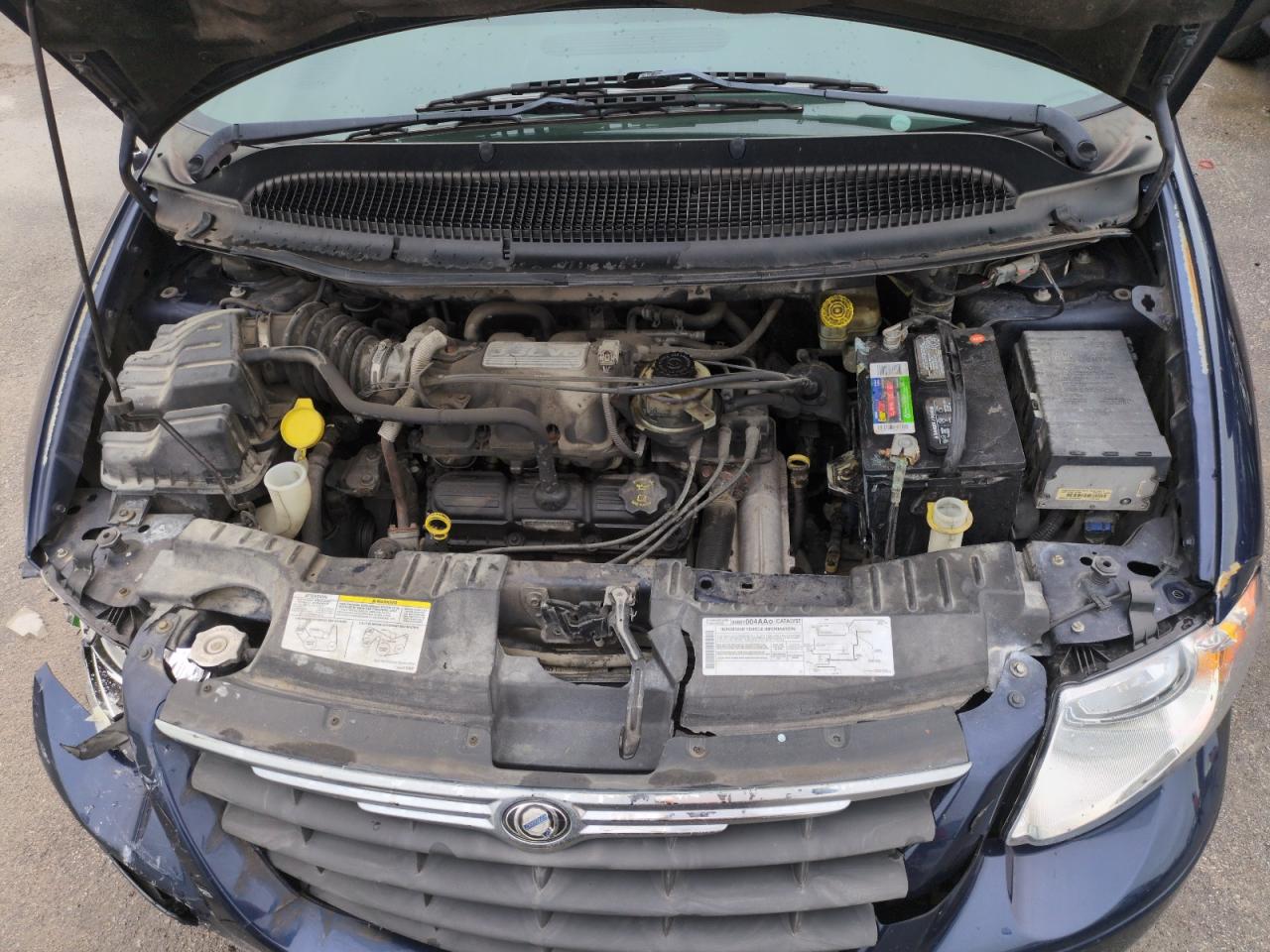 2005 Chrysler Town & Country Lx VIN: 2C4GP44R35R180419 Lot: 72749944