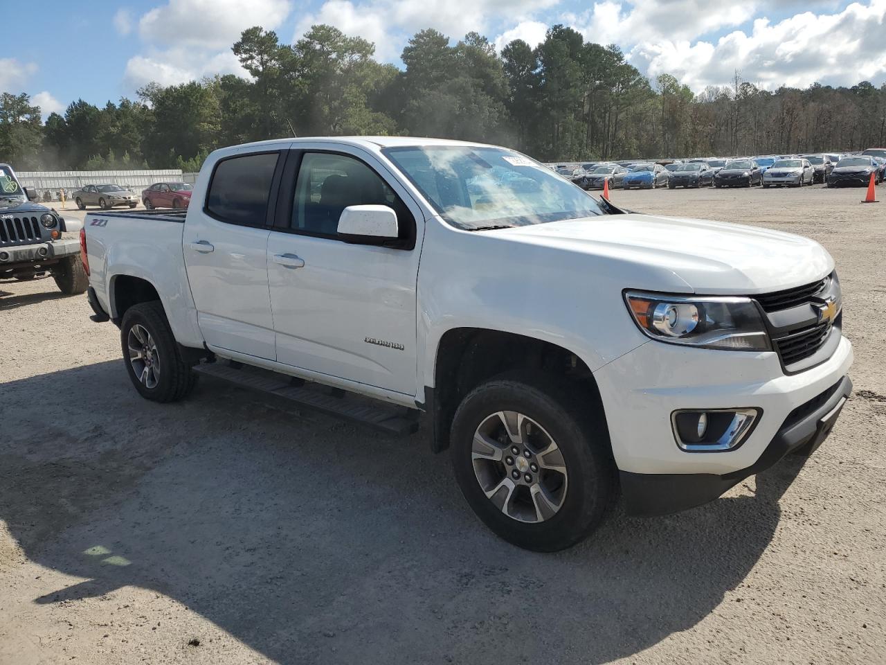 2019 Chevrolet Colorado - Image 4