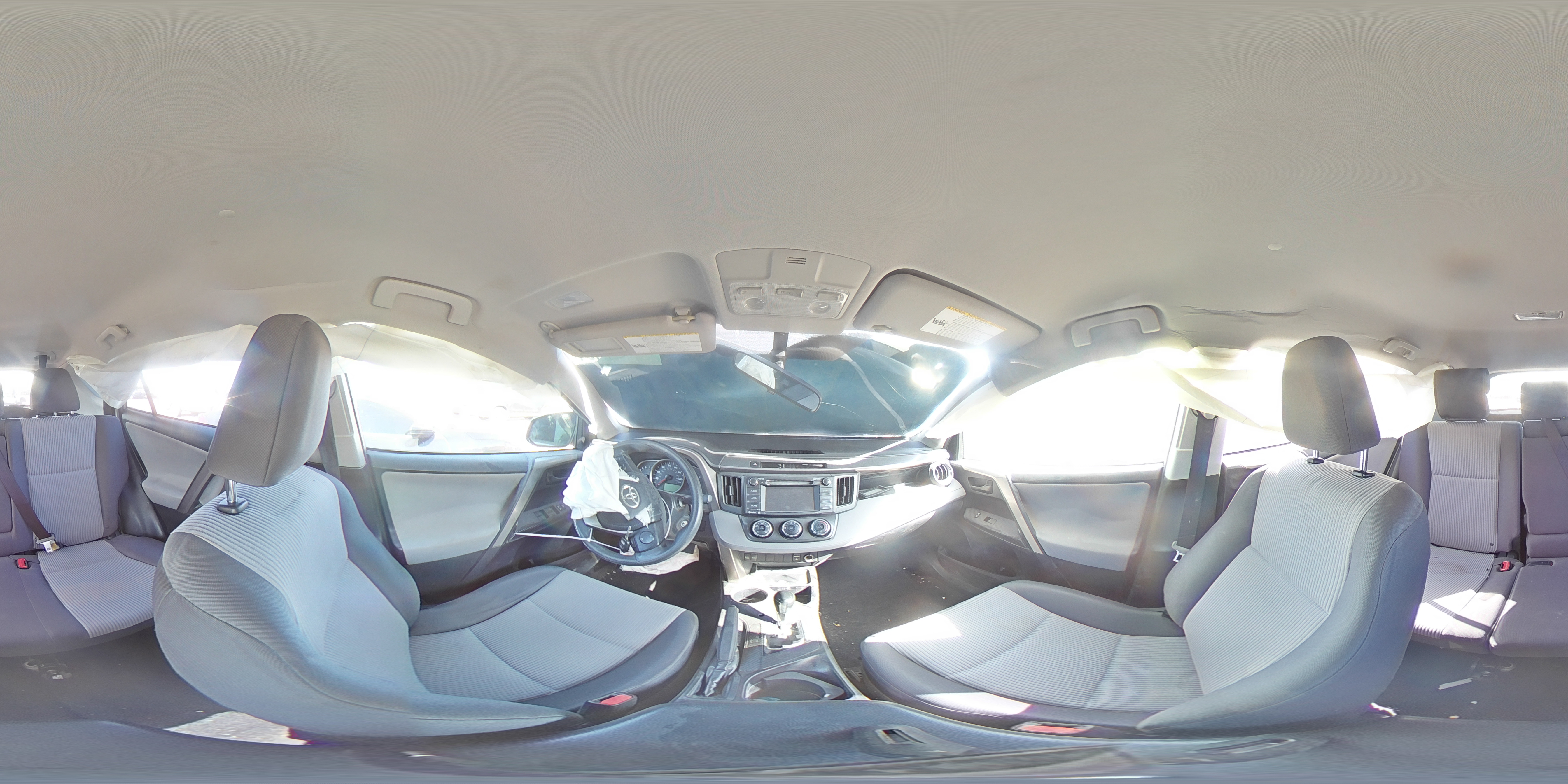 2014 Toyota RAV 4 - Image 13