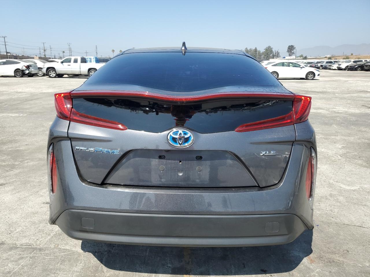 JTDKAMFP8N3222938 2022 Toyota Prius Prime Le