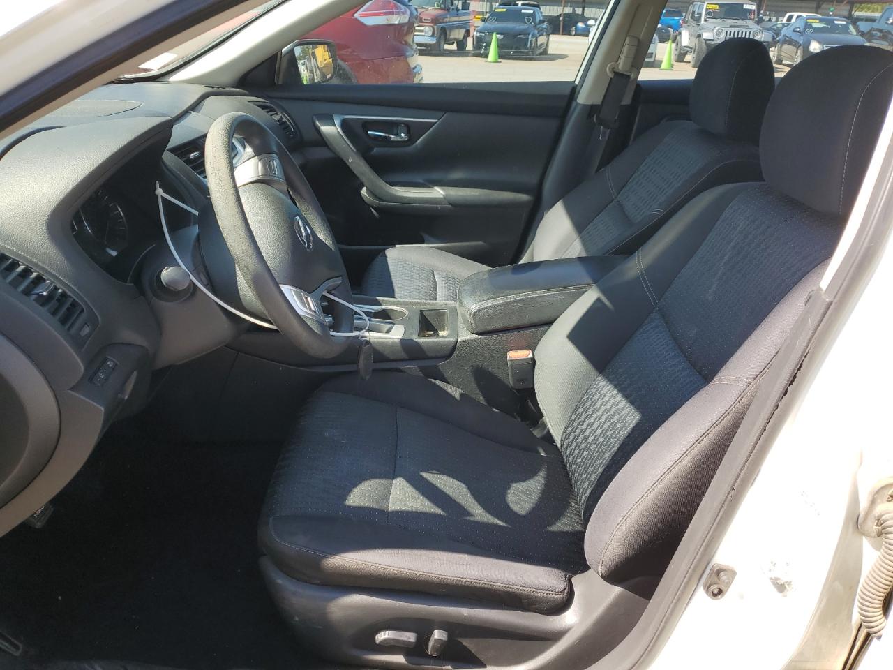 1N4AL3AP1GN319371 2016 Nissan Altima 2.5