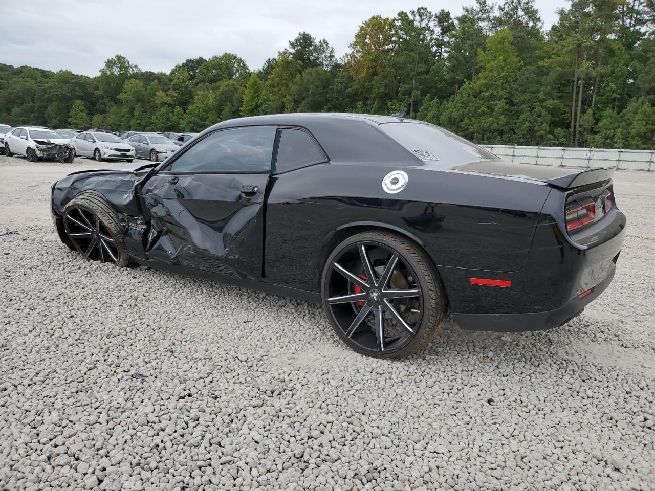 2C3CDZBG9FH861573 2015 DODGE CHALLENGER - Image 2