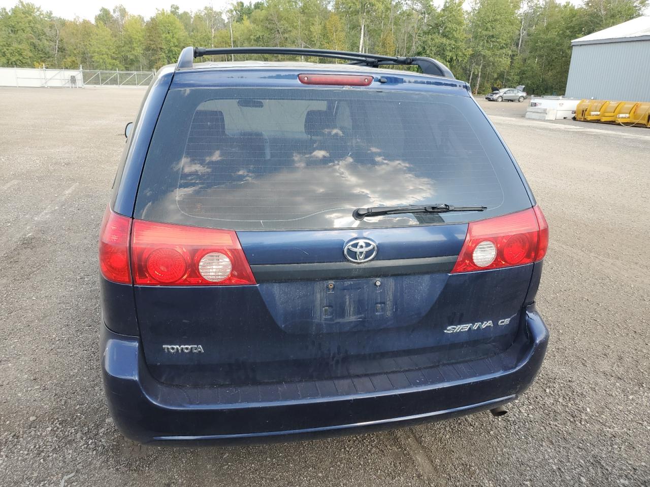 5TDZK29C47S073695 2007 Toyota Sienna Ce