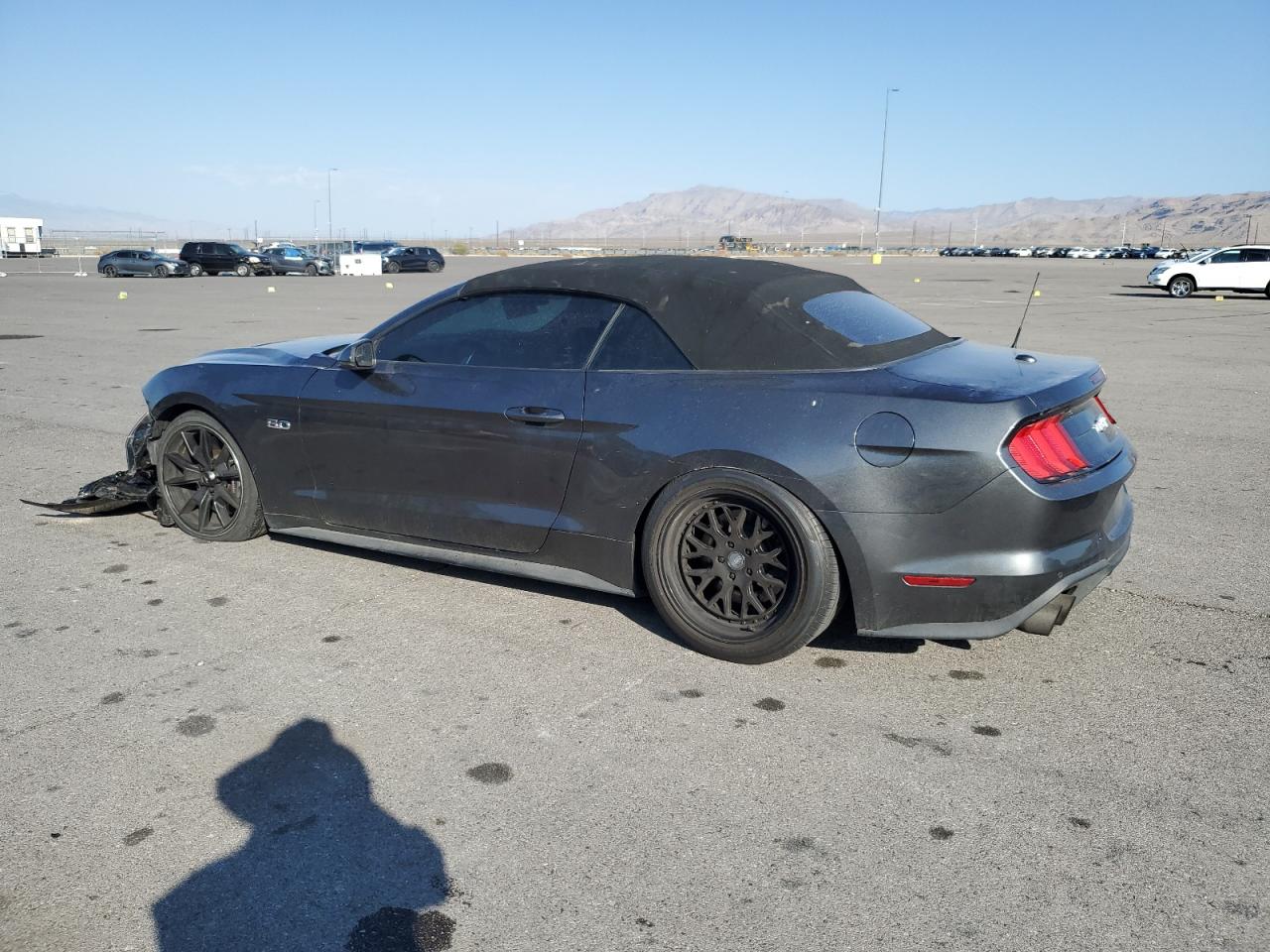 VIN 1FATP8FF1J5177315 2018 FORD MUSTANG no.2